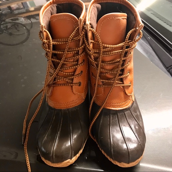 Shoes - Duck Boots